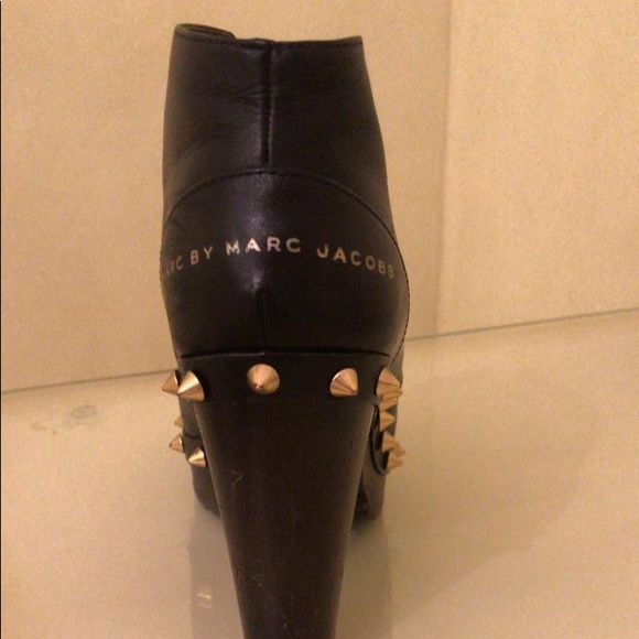 Marc By Marc Jacobs Booties - Picture 2 of 3